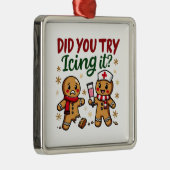 ジンジャーパンの看病でアイシングおもしろいしてみた? メタルオーナメント (右)