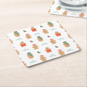 ジンジャーブレッドクッキーのクリスマスパターン スクエアペーパーコースター (アングル)