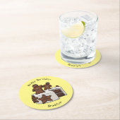 ジンジャーブレッドケーキ漫画イラストレーション ラウンドペーパーコースター (インサイチュ)