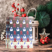 ジンジャーブレッドマンと雪だるま、クリスマス抱き枕 ミディアムペーパーバッグ