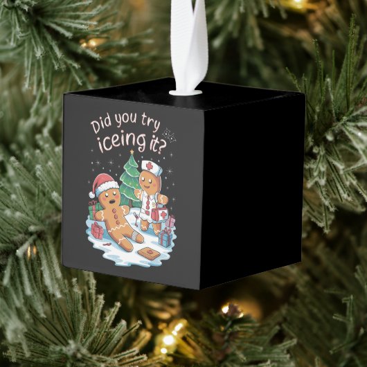 ジンジャーブレッドマンクッキー醜いセーターOhスナップクリスマス キューブオーナメント (ツリー)