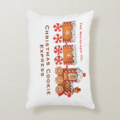 ジンジャーブレッド列車のカスタマイズ可能なクリスマス アクセントクッション (正面(垂直))