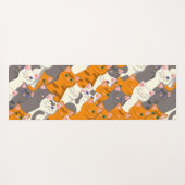 ジンジャーホワイト黒猫の対角パターン ヨガマット (裏面(横))