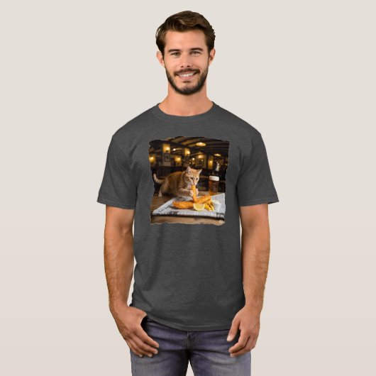 ジンジャー猫が魚を盗む！ Tシャツ (正面フル)