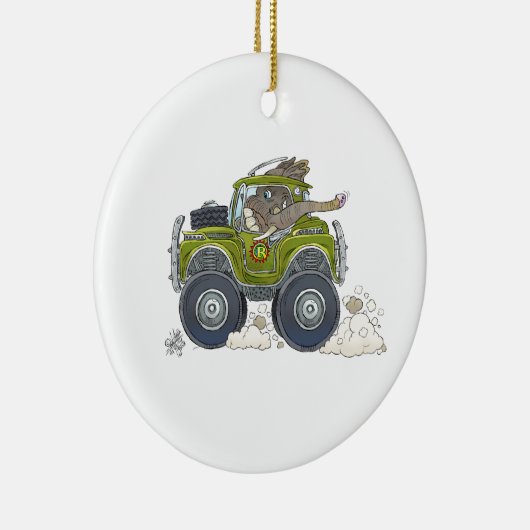 ジープを運転している象の漫画のイラストレーション セラミックオーナメント (右)