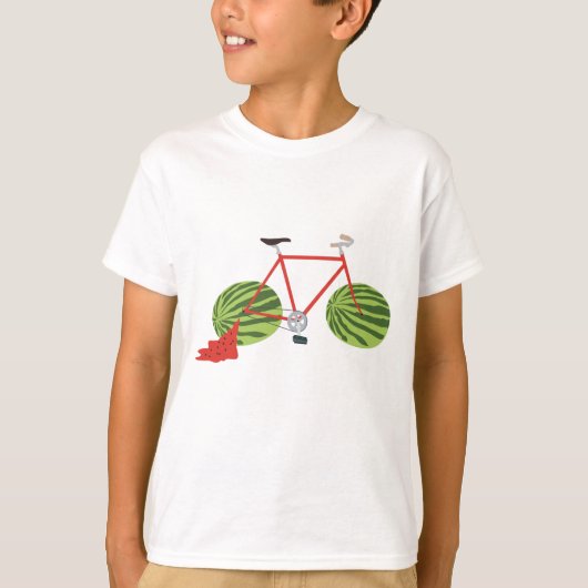 スイカおもしろいホイール付き自転車 Tシャツ (正面)