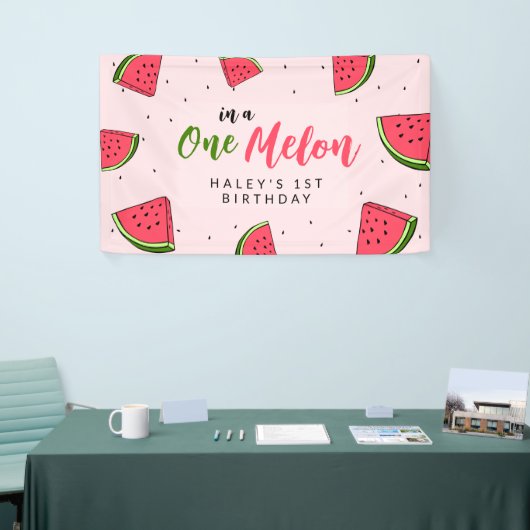 スイカかわいいワンinメロン第1ベビー誕生日 横断幕 (トレードショー)