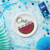 スイカに入ったグリッター ペーパープレート (パーティー)