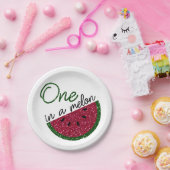 スイカに入ったグリッター ペーパープレート (パーティー)