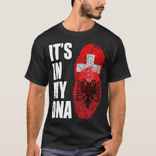 スイスとアルバニアのミックスDNA伝統 Tシャツ