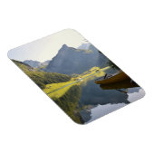 スイスのアルパインマウンテンレイク マグネット (右側)