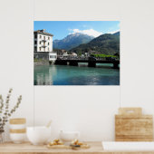 スイスのインターラーケンに橋を架ける ポスター (キッチン)