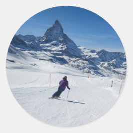 スイスのツェルマットでマターホルン山とスキー ラウンドシール