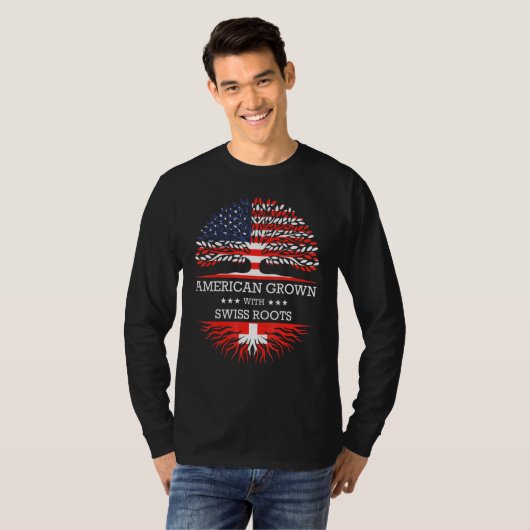 スイスのルーツ米国国旗で育てられたアメリカ人 Tシャツ (正面フル)