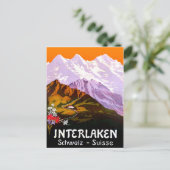 スイスの山々がそびえるインターラーケンの街 ポストカード (スタンド正面)