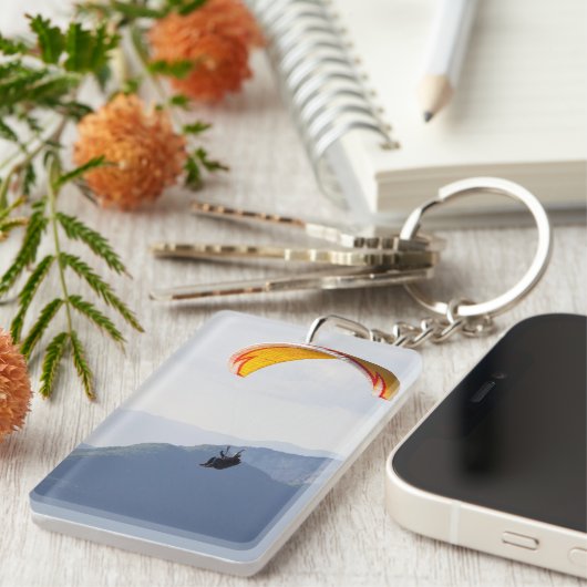 スイスパラグリディングオレンジエピックおもしろいファブキーチェーン キーホルダー (正面右)