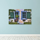 スイスファームハウス窓 – ヨーロッパのカントリーサイド キャンバスプリント (インサイチュ (ウッドフロア))