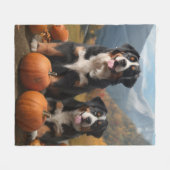 スイス素晴らしマウンテンパップオータムデライトカボチャ フリースブランケット (正面(横))