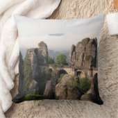 スイス連邦共和国のサクソンの枕のBastei橋 クッション (ブランケット)