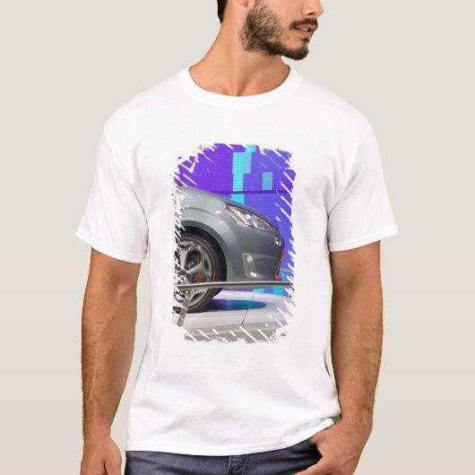スイス、ジュネーブ:ジュネーブモーターショー75周年 5 Tシャツ (正面)