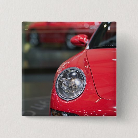 スイス，ジュネーブ：第75回年次ジュネーブ自動車8 缶バッジ (正面)