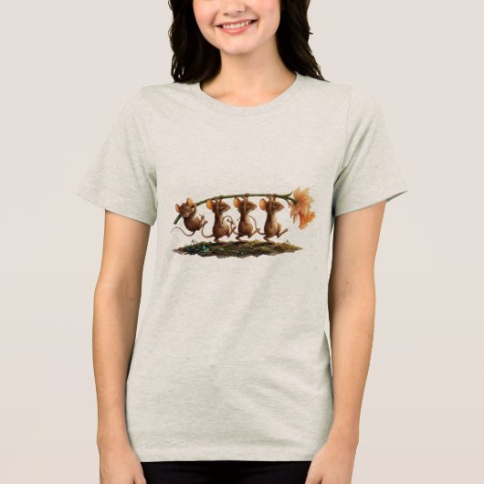 スイセンを持つ気まぐれなネズミの線画 トライブレンドTシャツ (正面)