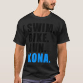 スイミングサイクリングランニングズKONA 2023トリアスリートメンズ Tシャツ (正面)