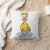 スイミングリングでキリン クッション (ブランケット)