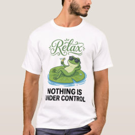 スイレンに佇むカエル Tシャツ
