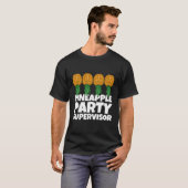 スインガー逆さまにPineappleパーティースーパーバイザーWom Tシャツ (正面フル)