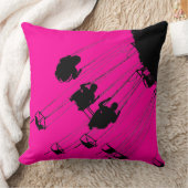 スイングラウンドアバウト交差点 – ホットピンク クッション (ブランケット)