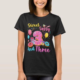 スイートでおませな3歳の誕生日 スイートドーナツ Tシャツ