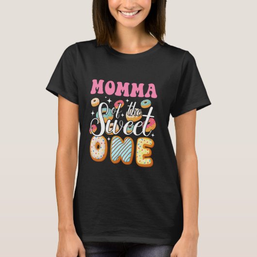 スイートな子の1歳の誕生日ドーナツパーティーのママ Tシャツ (正面)