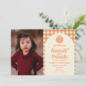 スイートアズアピーチフルーツ写真誕生日パーティー 招待状 (スタンド正面)