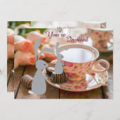 スイートガールバニーティーカップベビーシャワー招待状 招待状 (正面/裏面)