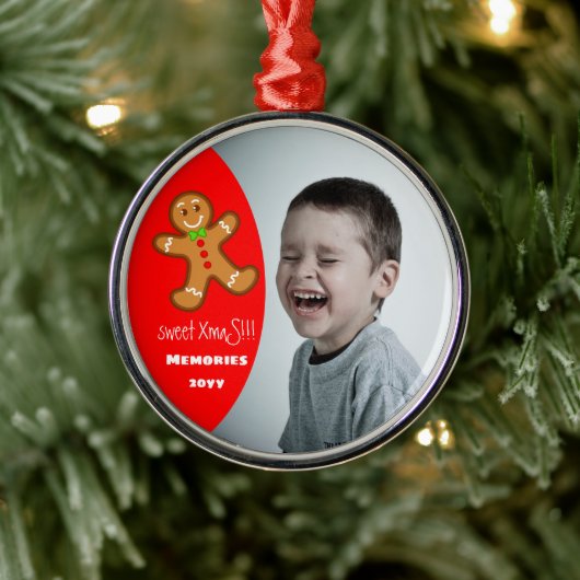 スイートクリスマスジンジャーブレッドマンカスタムYEAR RED メタルオーナメント (ツリー)