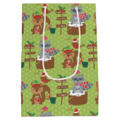 スイートクリスマスラクーンとリス&スノーフレーク ミディアムペーパーバッグ (裏面)