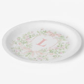 スイートクレスト(ピンクの湾曲付き) | モノグラムブライダルシャワー ペーパープレート (アングル)