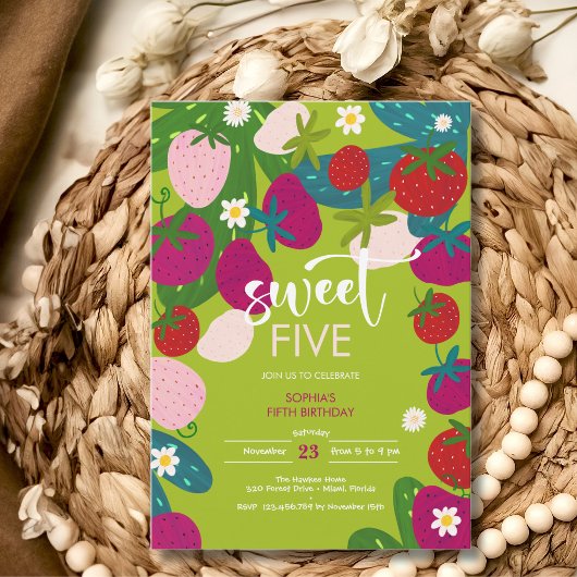 スイートストロベリー子供の誕生日 招待状
