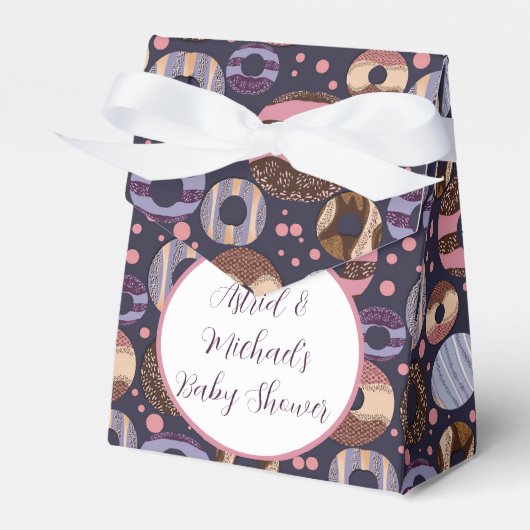 スイートドーナツ紫色の女の子ベビーシャワー フェイバーボックス (正面サイド)