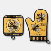 スイートハニービーオーチャーブラック 鍋つかみ&鍋敷きセット (正面)