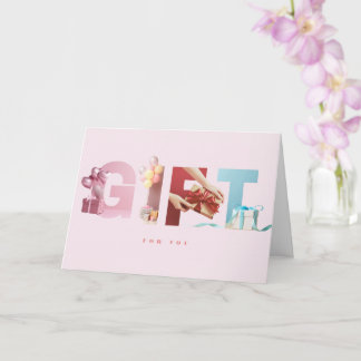 スイートパステルピンクのGIFTバースデーフォトタイポグラフィ カード