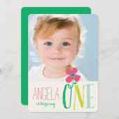 スイートピンクデイジーポップ・アートのシックな女の子1st誕生日の写真 招待状 (正面/裏面)