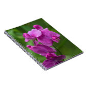 スイートピーのかわいらしいピンクの野生の花の花柄のノート ノートブック (右側)