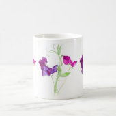 スイートピー、濃いピンクの、紫色の水彩画 マグカップ (中央)