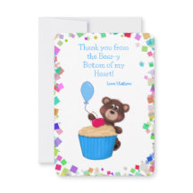 スイートベイビーベアーブルーカップケーキバースデー