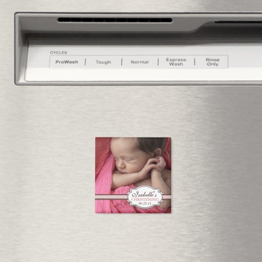 スイートベビーガール《キリスト教》洗礼式や命名式ブラウン&ピンクフォト マグネット (インサイチュ (食洗機))