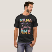スイートワンアイスクリームのナナ 1歳の誕生日の女の子 Tシャツ (正面フル)
