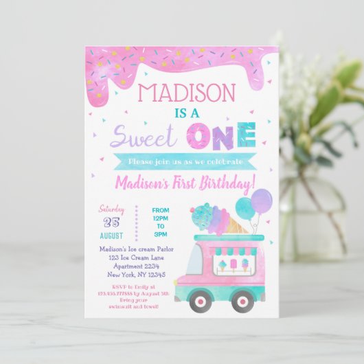 スイートワンアイスクリームファースト誕生日招待状 招待状 (スタンド正面)