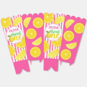 スイートワンピンクのレモネード誕生日パーティポップコーン フェイバーボックス (見開き)